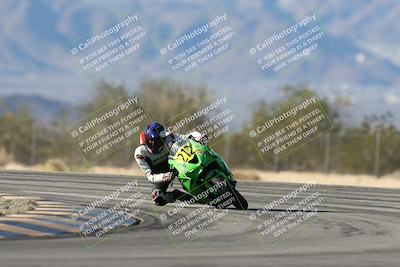 media/Dec-07-2025-CVMA (Sun) [[3e7d2de5dc]]/Race 12- Formula 40 MW and LW/